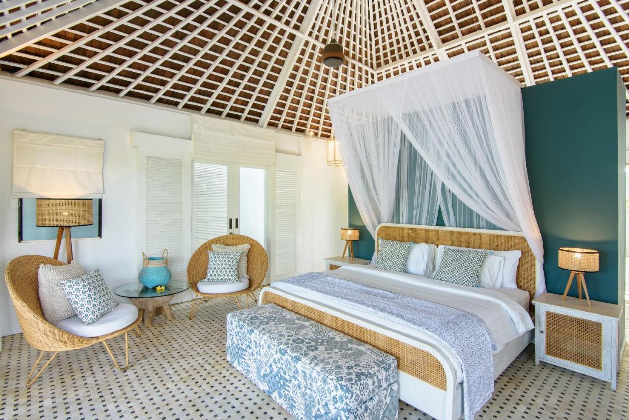 Driftwood Villas Lembongan Nusa Lembongan  Exterior photo