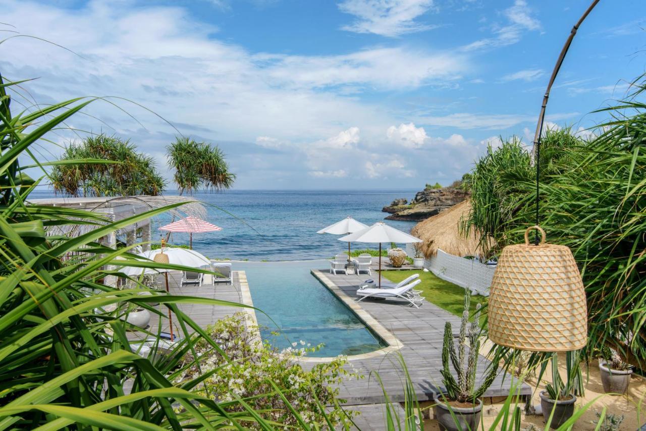 Driftwood Villas Lembongan Nusa Lembongan  Exterior photo